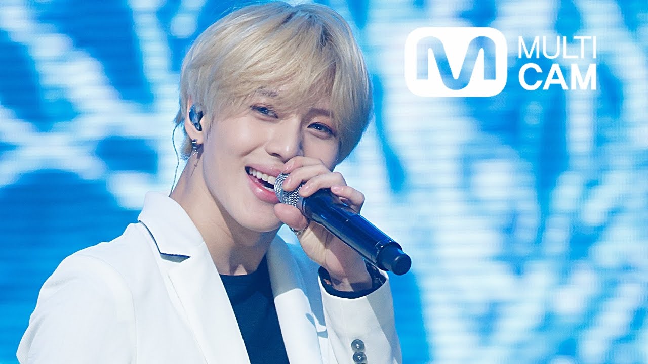 [Fancam] Taemin of SHINee(샤이니 태민) Intro + Love Like Oxygen(산소같은 너) @M COUNTDOWN_150319
