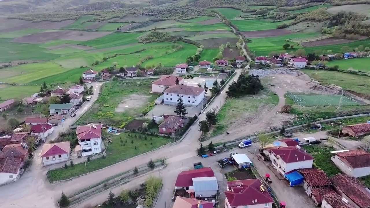 Gürçeşme Kasabası (Eskidir)