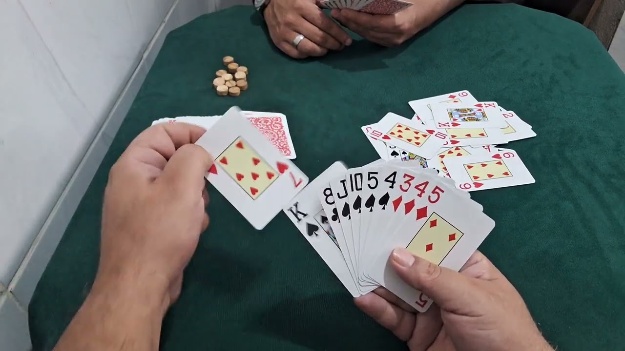 Pife com seguida preta e four + as de ouro
