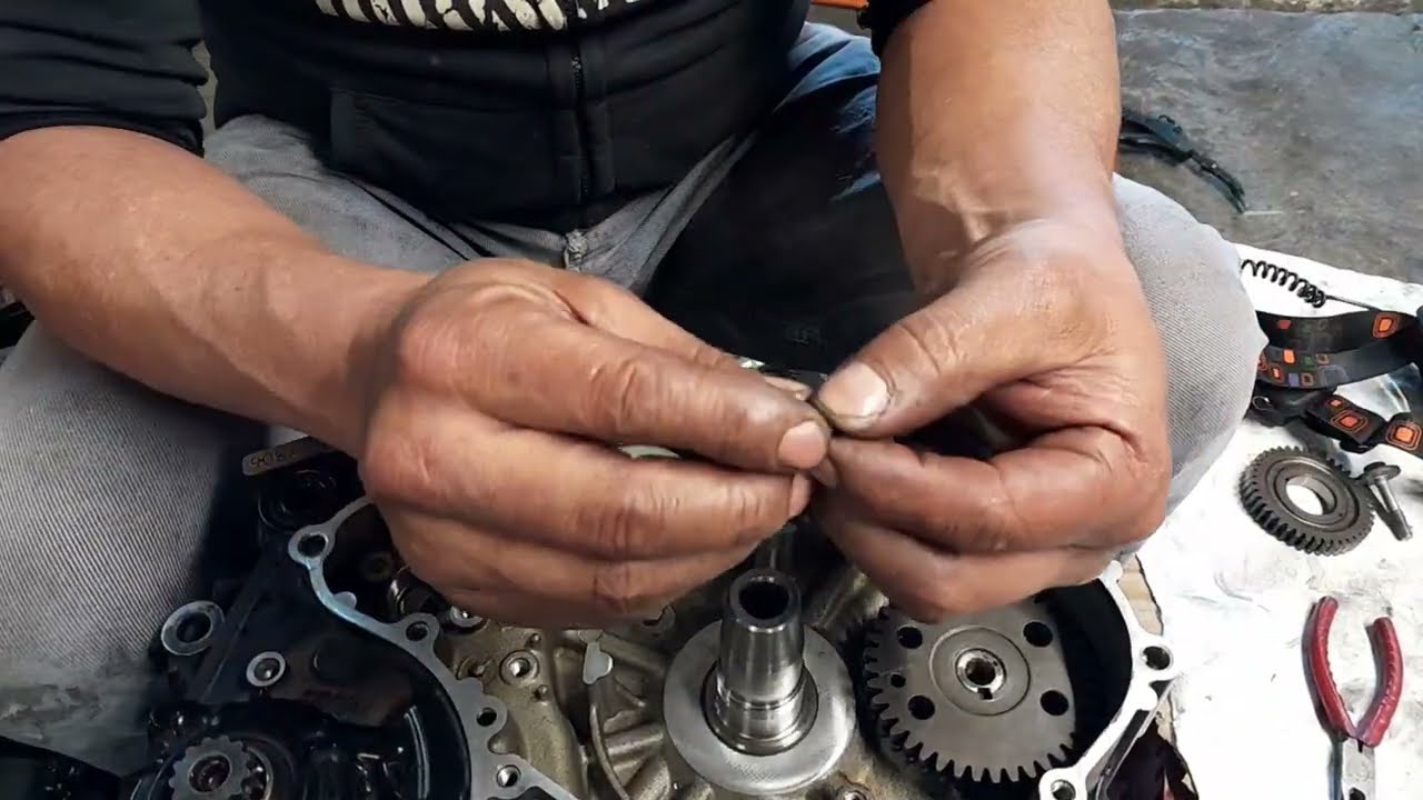 engrane de contrapeso y cigüeñal Dominar 400cc suspires y como armar