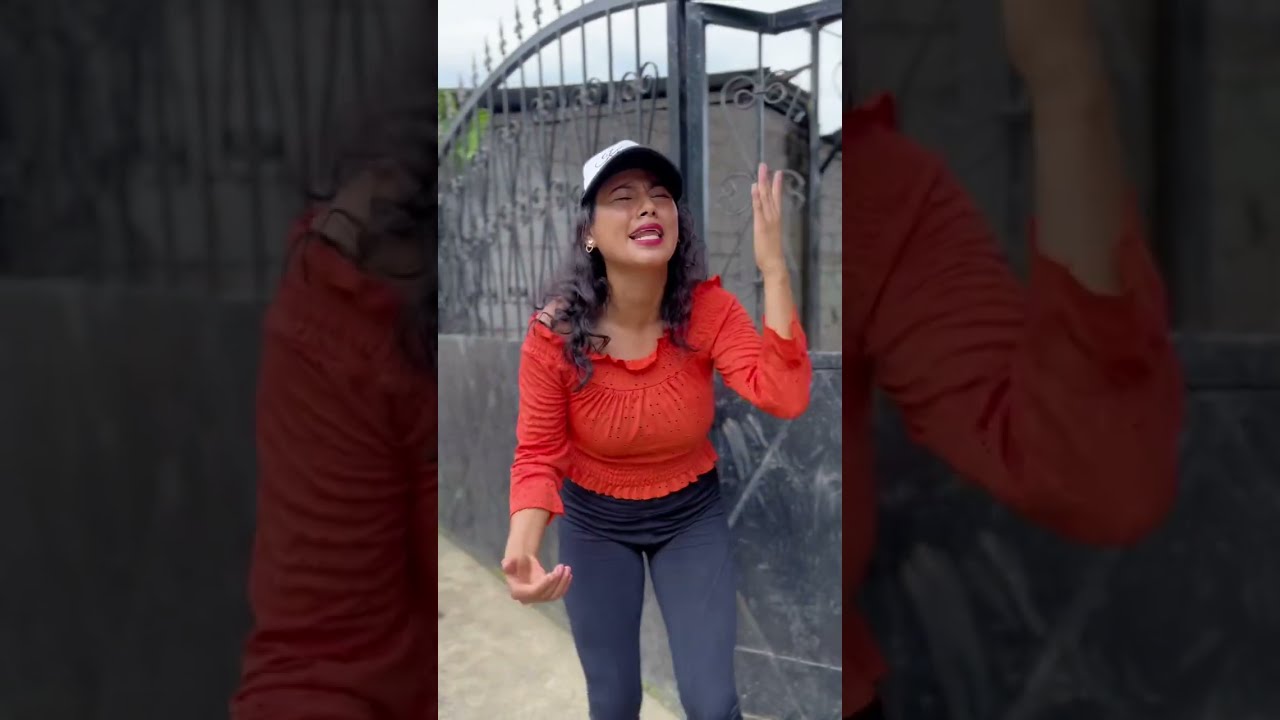 María es amiga de Daniela