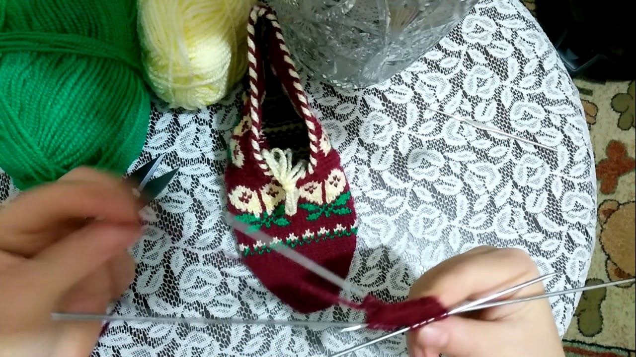 5 şişle yapılan 3 parçadan oluşan patik #1