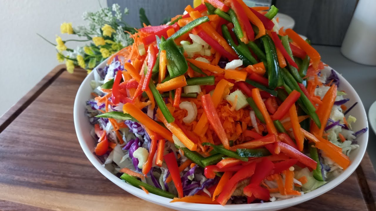 Ensalada Saludable de Repollo: Sabor y Color en cada Bocado