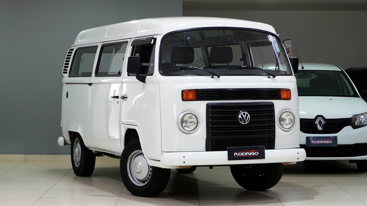 Rara KOMBI 2013 com apenas 42.944 KM rodados à venda na Rodrigo Automóveis! Motor 1.4 flex à ÁGUA!