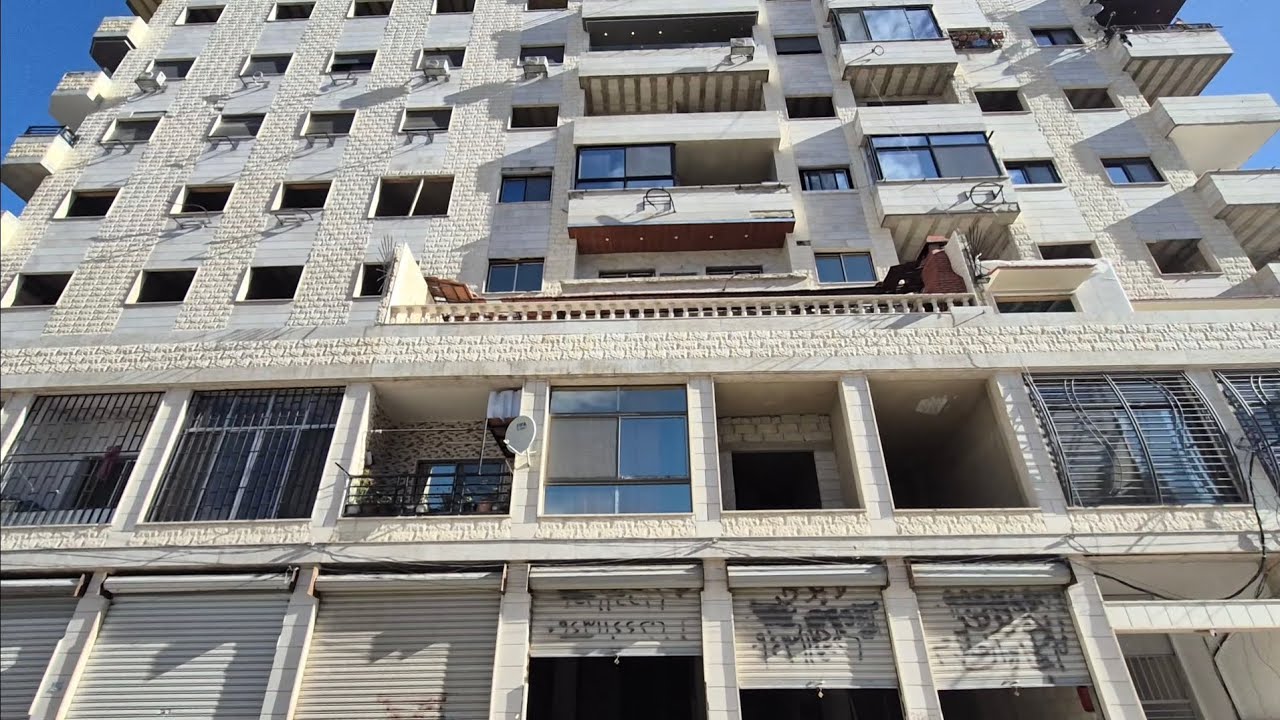 محلات تجارية للبيع على الشارع الرئيسي طريق دمشق بيروت 