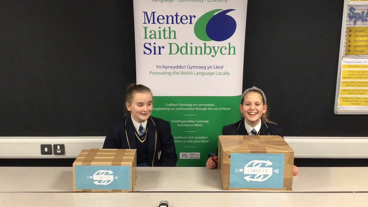 Sialens Bwyd Gummy vs Ddim yn Gummy - Rhan 3 (Hwb yr Iaith, Ysgol Glan Clwyd)