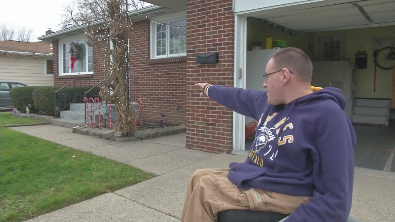 Cheektowaga man wants answers after being denied wheelchair ramp