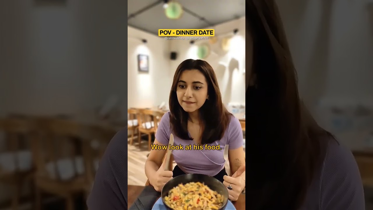 Наши мысли во время свидания. 😁😂 #пара #смешно #ужин #свидание #ролики #короткометражные фильмы #...