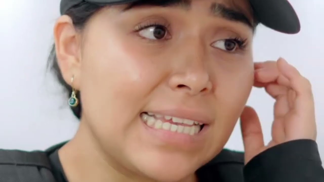 Esta joven policía pide ayuda a un desconocido para su hermana 👮‍♀️💖