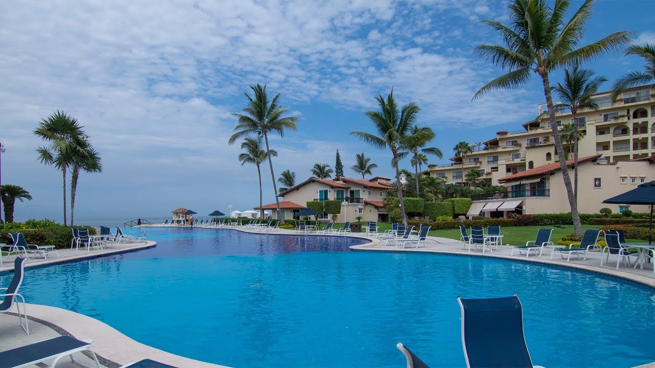 Caracoles D905 - Luxury Beachfront Condo for Sale in Marina Vallarta