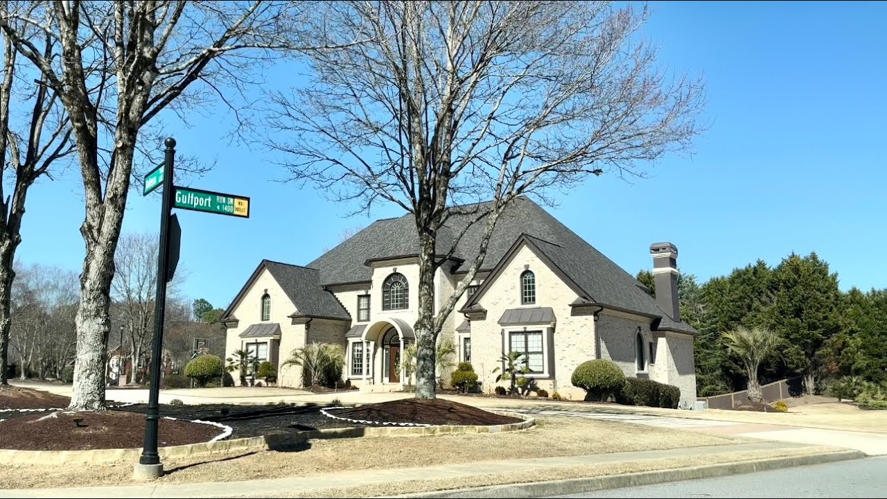 Driving Tour Through Atlanta Suburb Neighborhoods | Grayson, GA | American Neighborhoods
