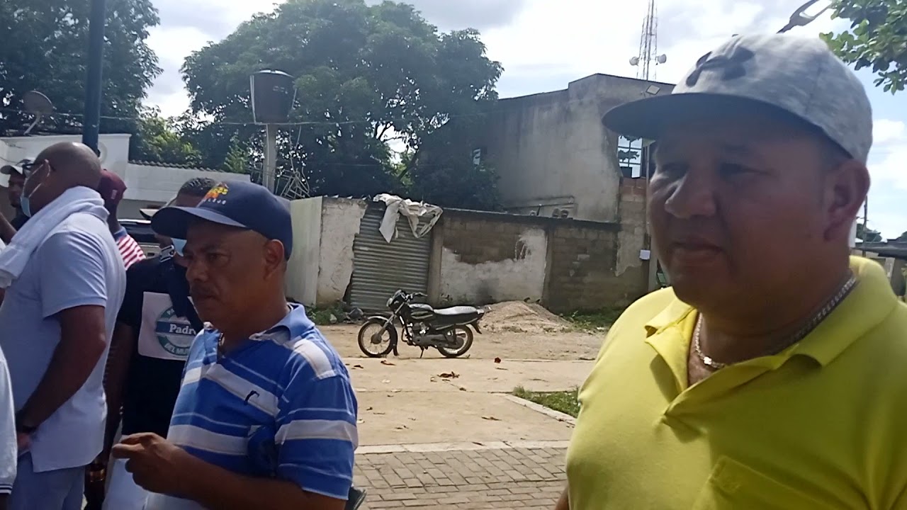 concurso de mériño💥🐦 en María la baja ❤️ la gran final