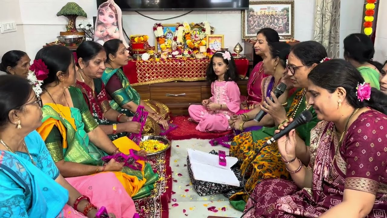 લખેલું છે 🌷સાખી સાથે નવા વર્ષ નું સુંદર ભજન 🌷સાંવરીયા આશરો તમારો…6352384137