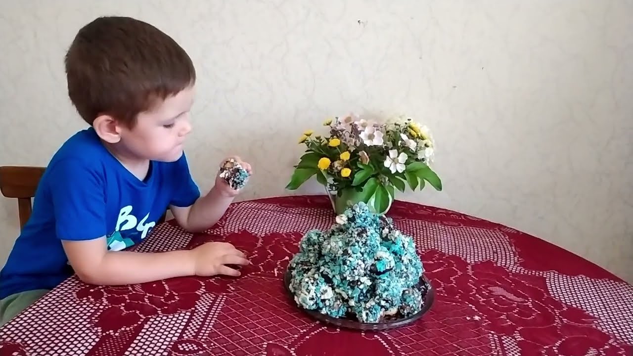 Grandma is making delicious chocolate hedgehogs.