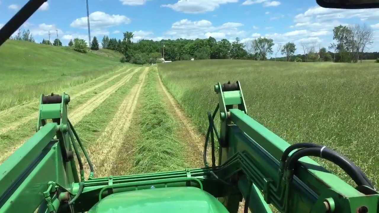 New Holland H7230 Discbine. First Hay Cut of the Year (June 23rd)??
