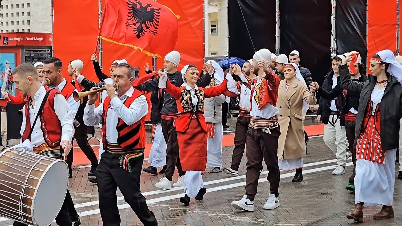 Festa e 28 Nëntorit: Një Festë për Lirinë dhe Identitetin Shqiptar