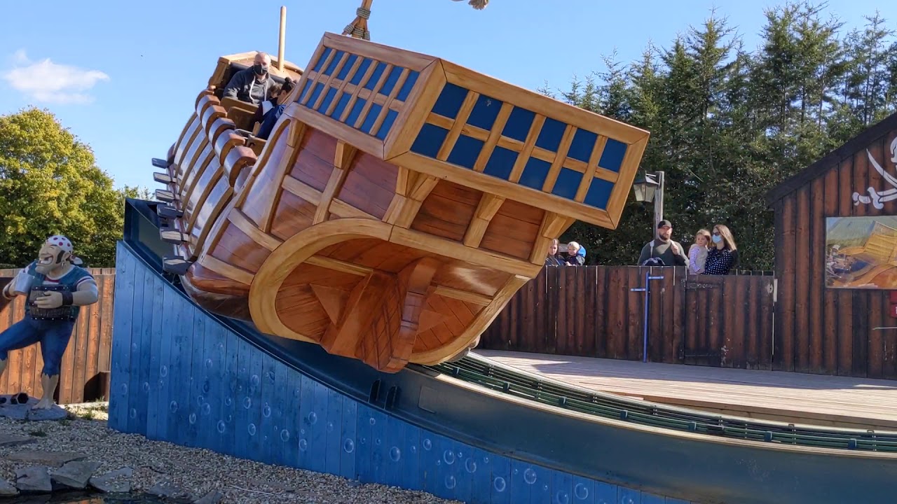 The Jolly Roger Ride At Crealy Theme Park