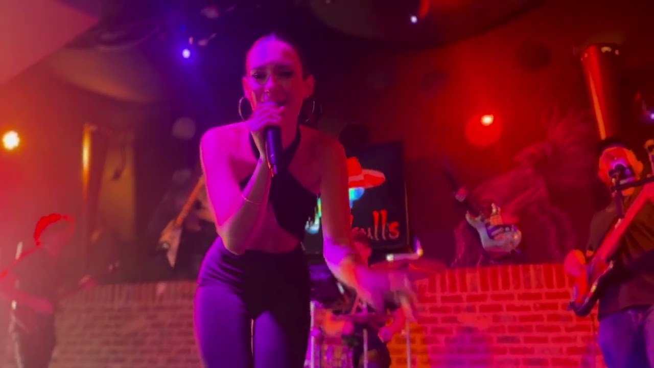 Katie Belle and Band LIVE  #KATIEBELLE #POPULAR