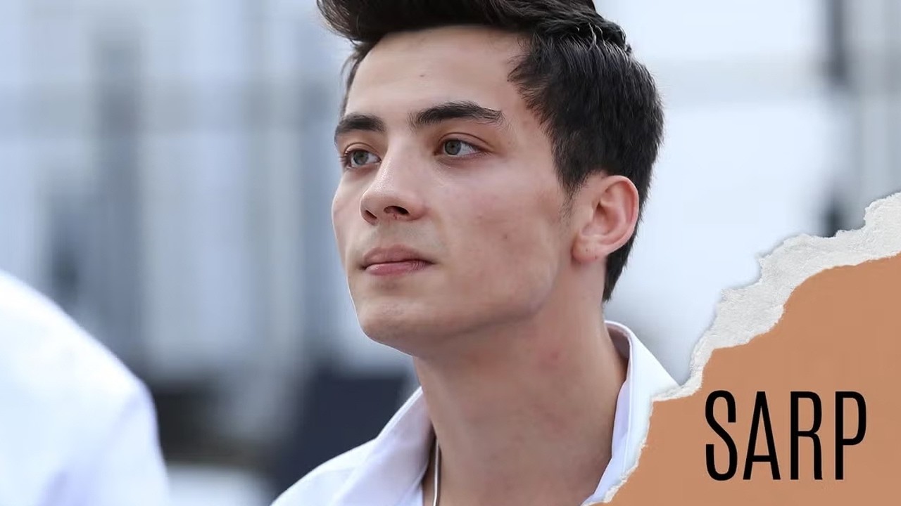 De Hermanos a protagonista en En tierra lejana: la transformaci&oacute;n de Atakan &Ouml;zkaya