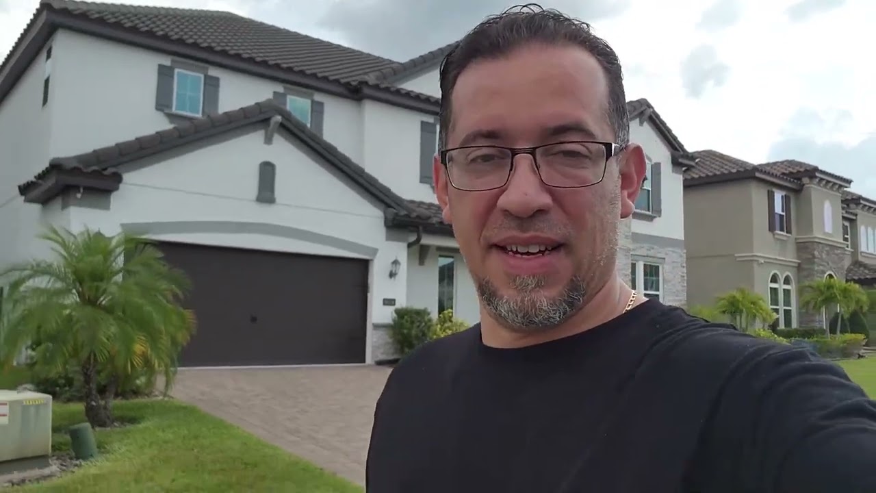 Pode chamar de Casarão? Condomínio famoso em Dr Phillips
