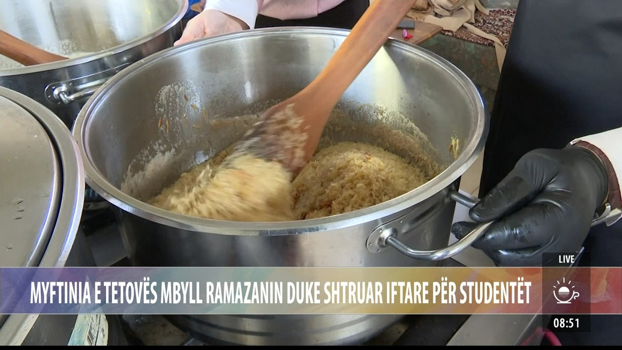 Myftinia e Tetovës mbyll Ramazanin duke shtruar iftare për studentët – Ritmi i Ditës – TVM2