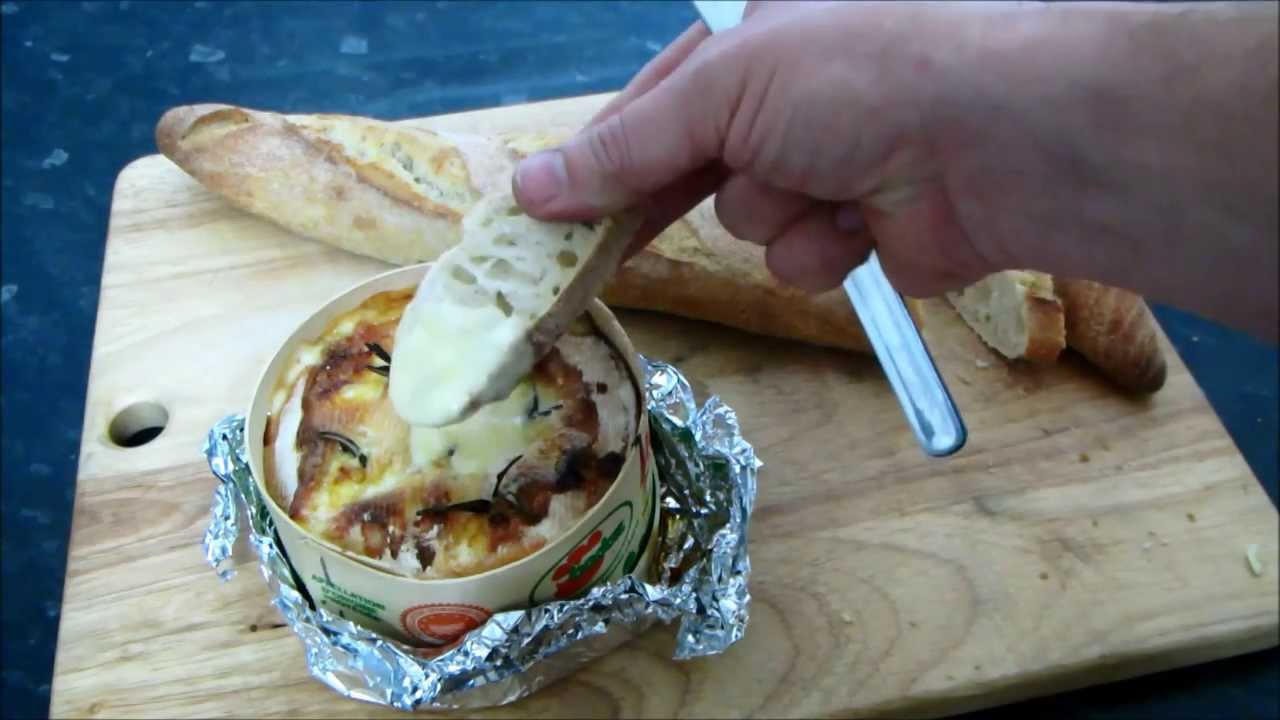 Baked Vacherin Mont-d'Or Cheese & Garlic Fondue in a box or Camembert