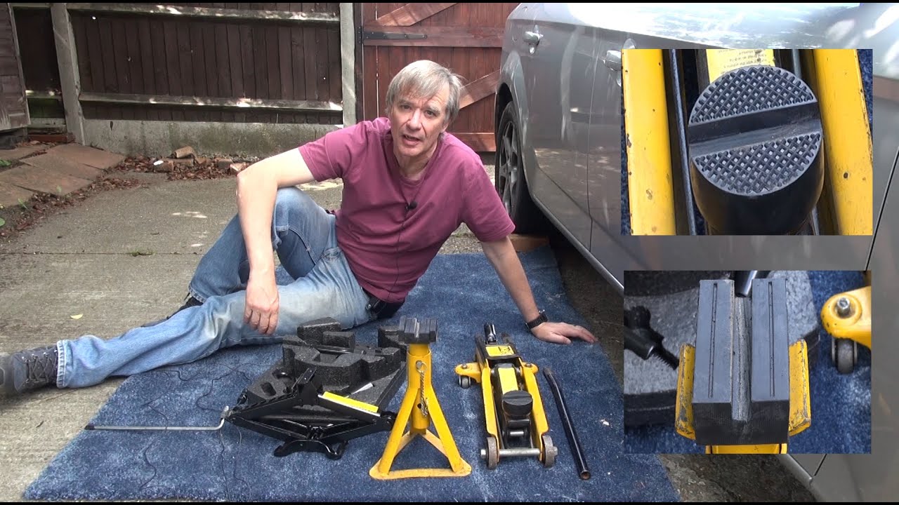 Protecting the car sill frame rails with rubber jacking pads