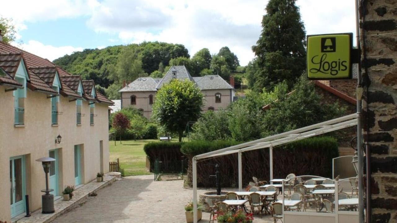 Отель Logis Hotel Auberge de l'Allagnonette, Массиак, Франция | Путешествие с Приянши