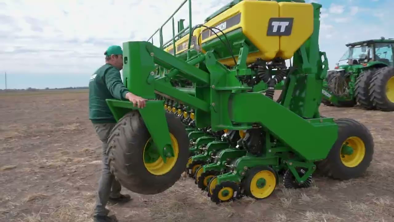Sembradora de pliegue frontal - Modelo TT