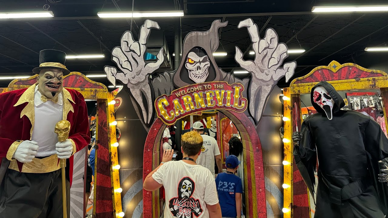 Spirit Halloween 2024 Flagship Store FULL Walkthrough