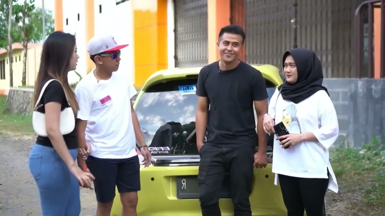 BOS MUDA DISENGGOL PASANGAN SOMBONG NAIK BRIO! TAPI ENDINGNYA MENYESAL SETELAH TAU