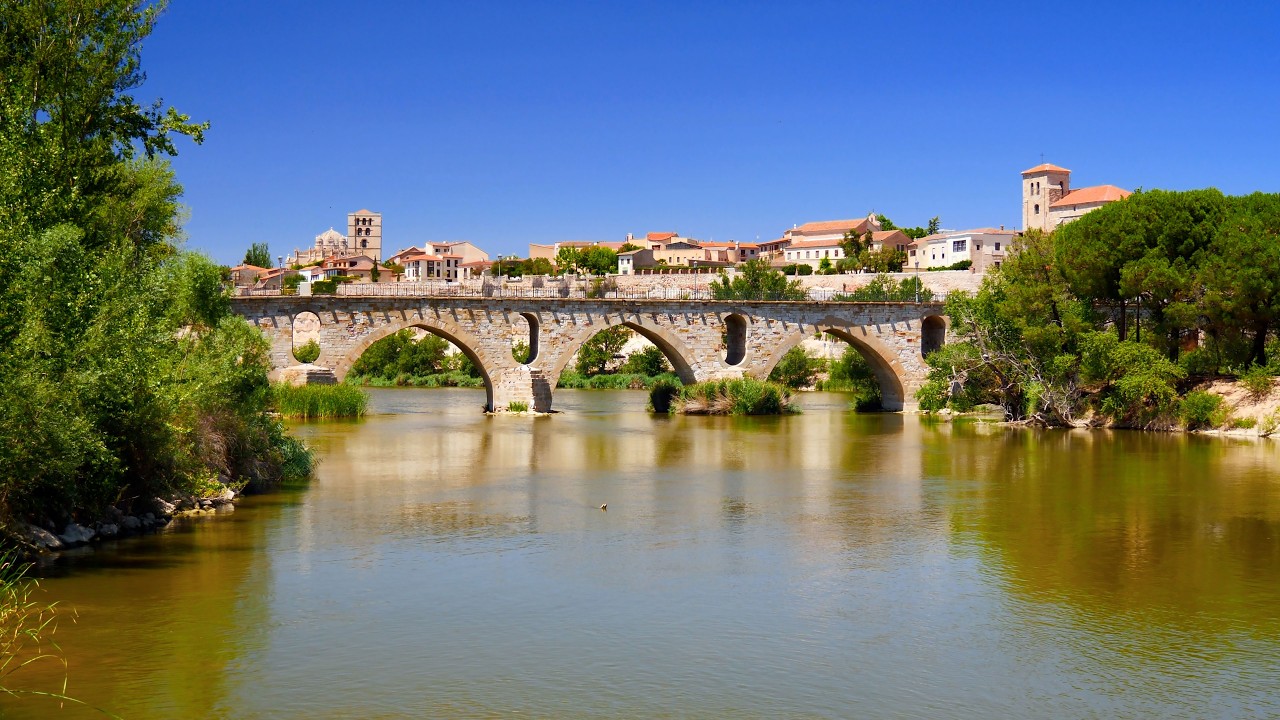 Zamora, Spain 🇪🇸 | A Gem in Castile & León | Walking Tour