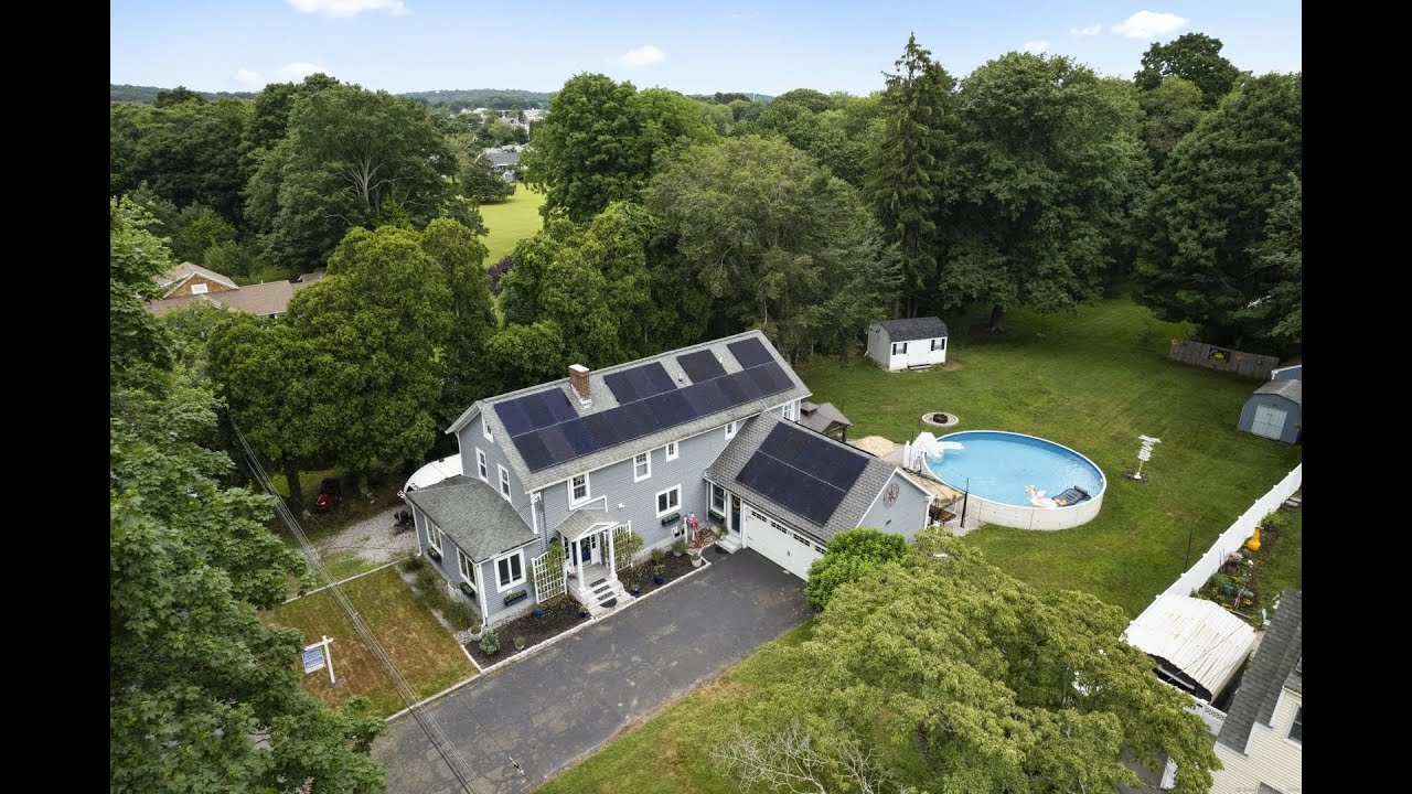 24 Cottage Place, Old Saybrook, CT 06475