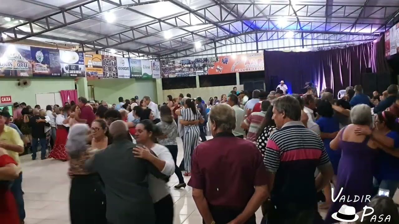 Valdir Pasa- Cuida de mim meu amor  - Ciumes Baile Brasnorte Mato grosso.