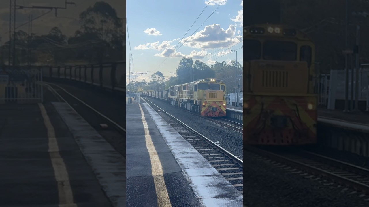 2336D/ 2200F passing Karrabin loaded towards port 