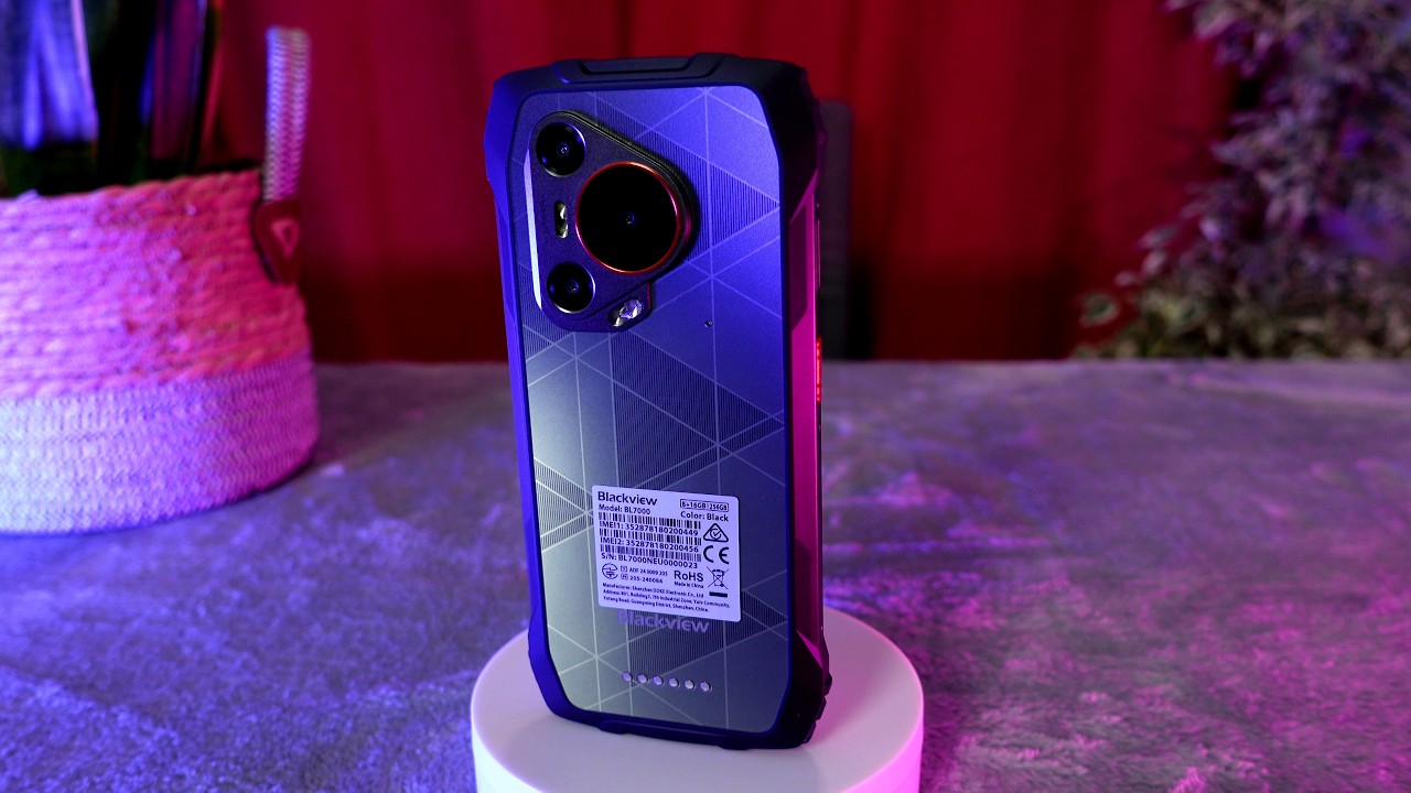 Не кирпич: BLACKVIEW BL7000 меняет представление о защищённых смартфонах с ИИ