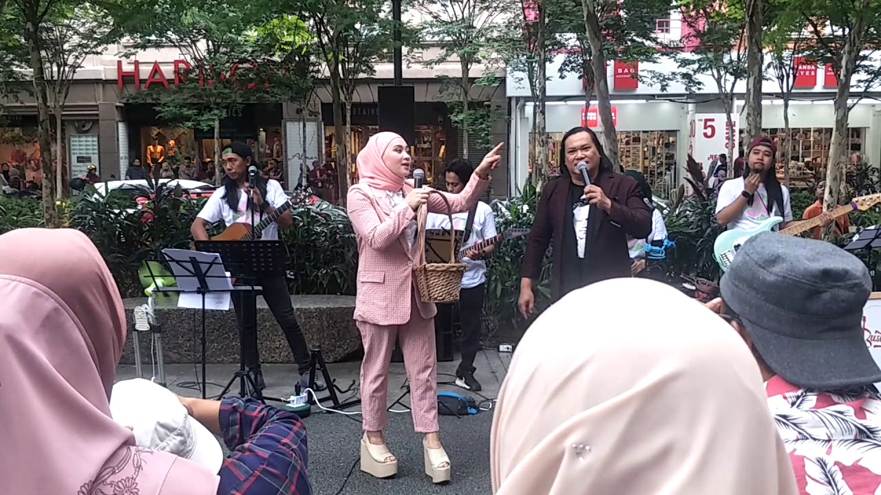 AMENG Spring pura2 orang Taliban + ADIRA.. Sekali suara sedap gile!!