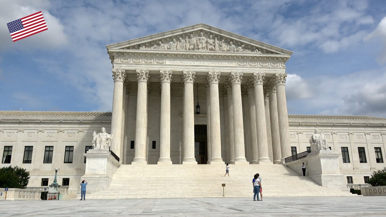 U.S. SUPREME COURT BUILDING: WASHINGTON, D.C. (4K)