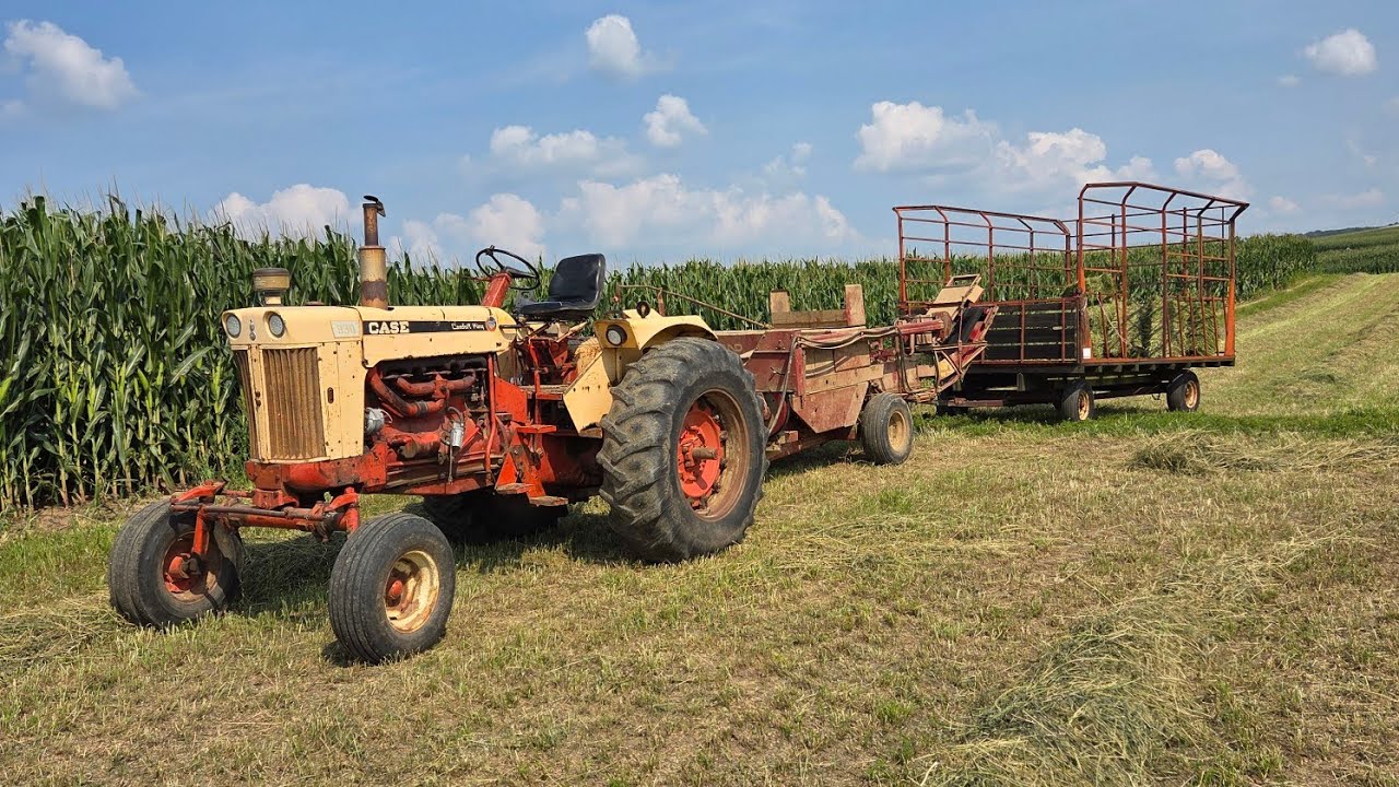 Making small square bales and hauling manure 