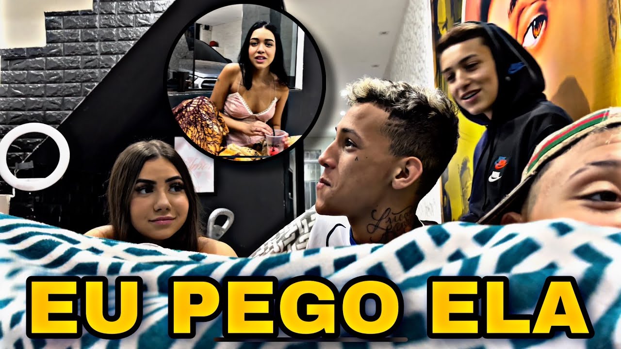 ALVIN QUER PEGAR A TELEZ E A MARY NÃO GOSTOU/ TELEZ BEIJOU ELE NA FRENTE DELA