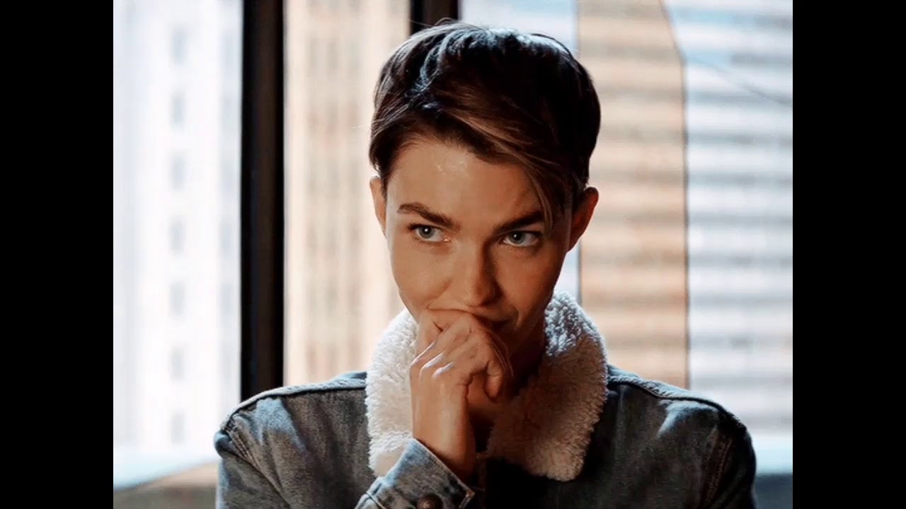 Ruby rose and Marie avgeropoulos crossover