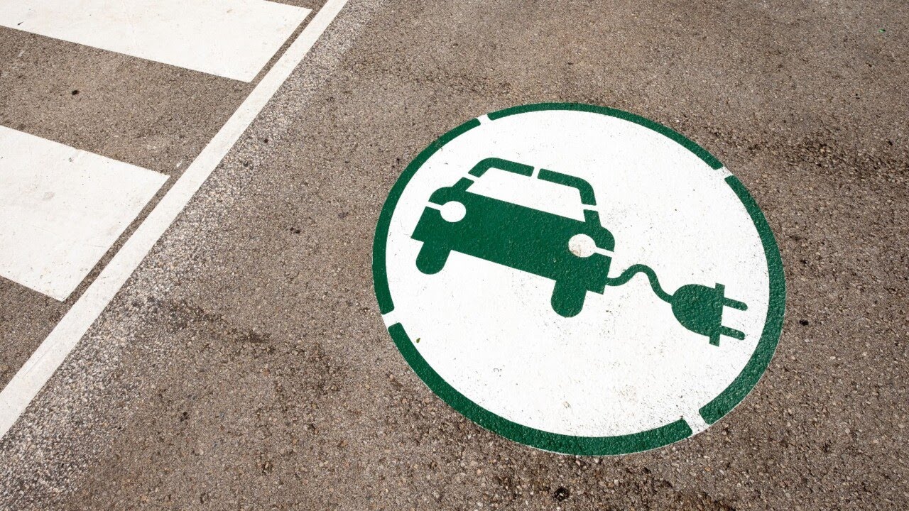 &lsquo;Hypocrisy&rsquo;: China reaps benefits of EV cars sold in Australia