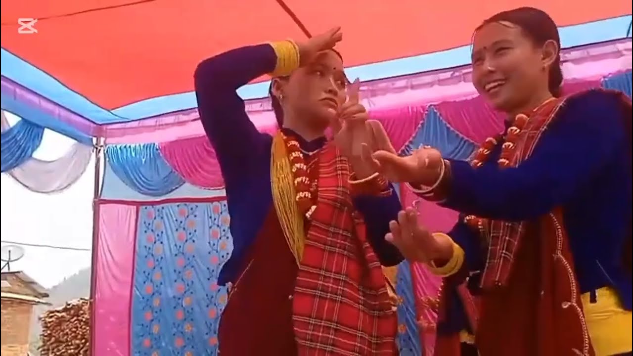 Organic culture Magar Kauda Dance Tanahun Nepal 🇳🇵 Rishing Mama Haru VS Ghiring  Bhanji Haru 💃🕺