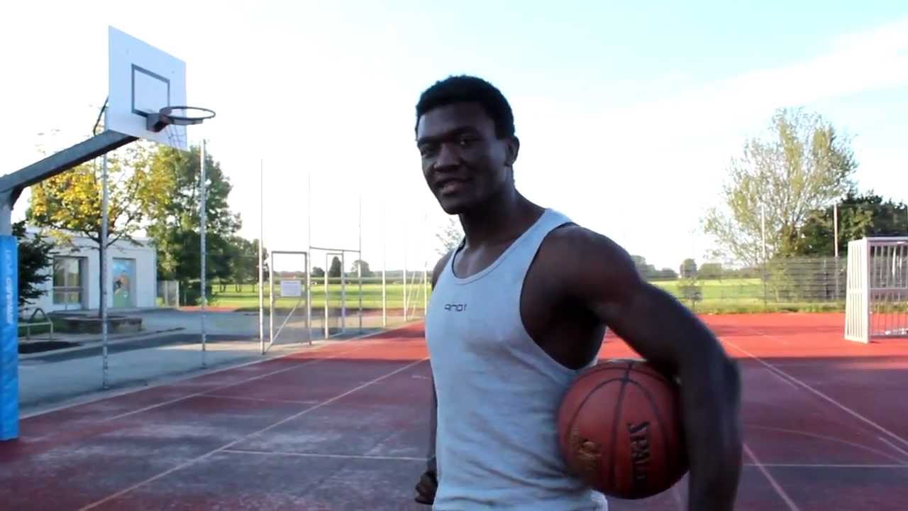 Richtiges springen mit zwei Beinen DUNK Technik