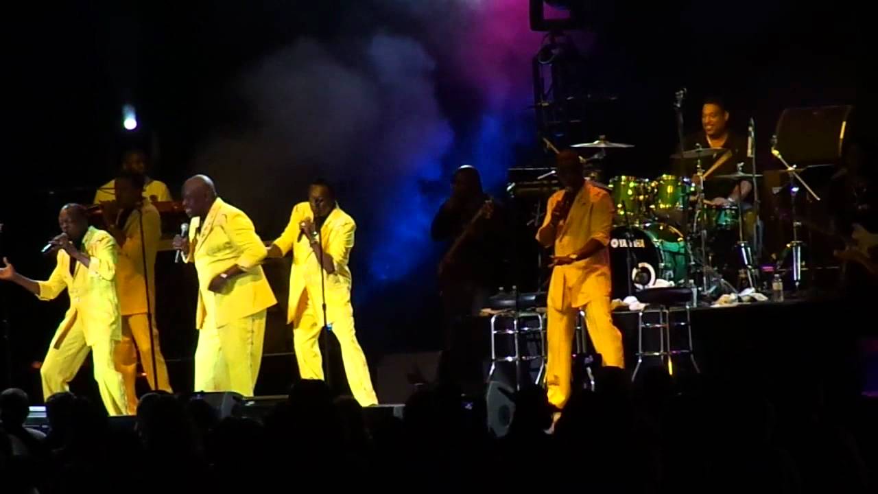The Spinners--Cupid / We're Having a Party--Live @ CNE Bandshell Toronto 2012-08-23