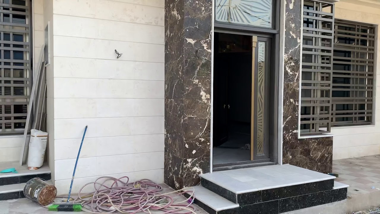 خارطة ٣٠٠  متر  عرض ١٢