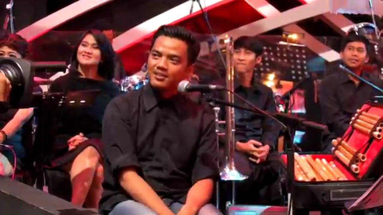 ANDI - SERULING D'BAND, D'ACADEMY ASIA 12122015