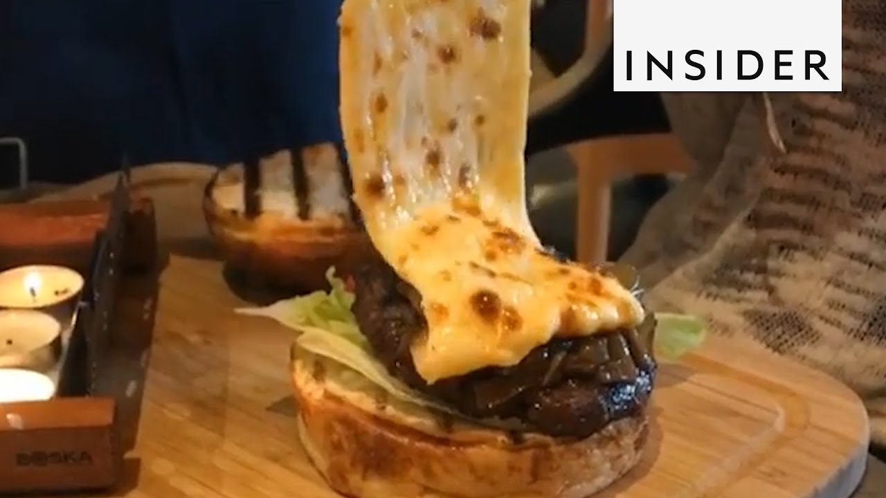 Raclette Cheeseburger