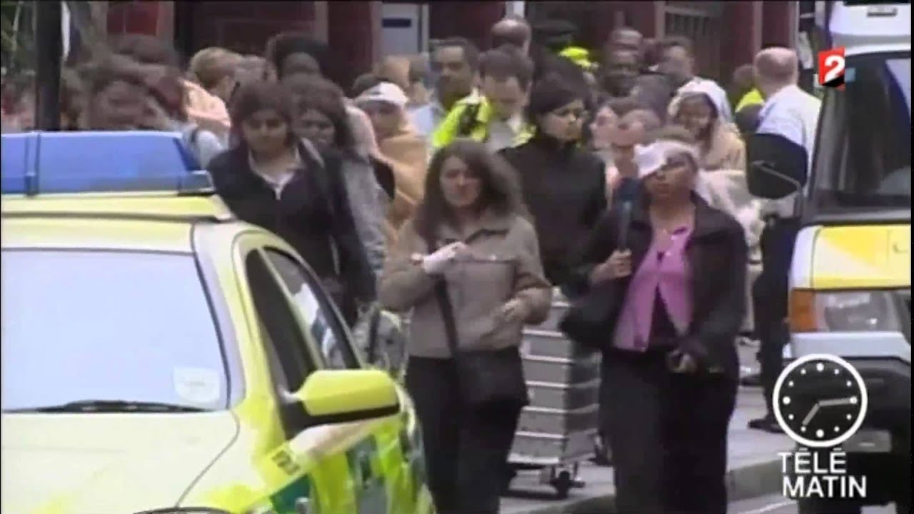 Attentats : émotion et souvenirs à Londres