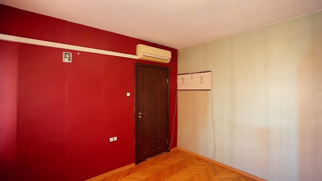 Тристаен апартамент, Варна, Цв. квартал, Обади се сега на 0888 112200 и цитирай този код 676236